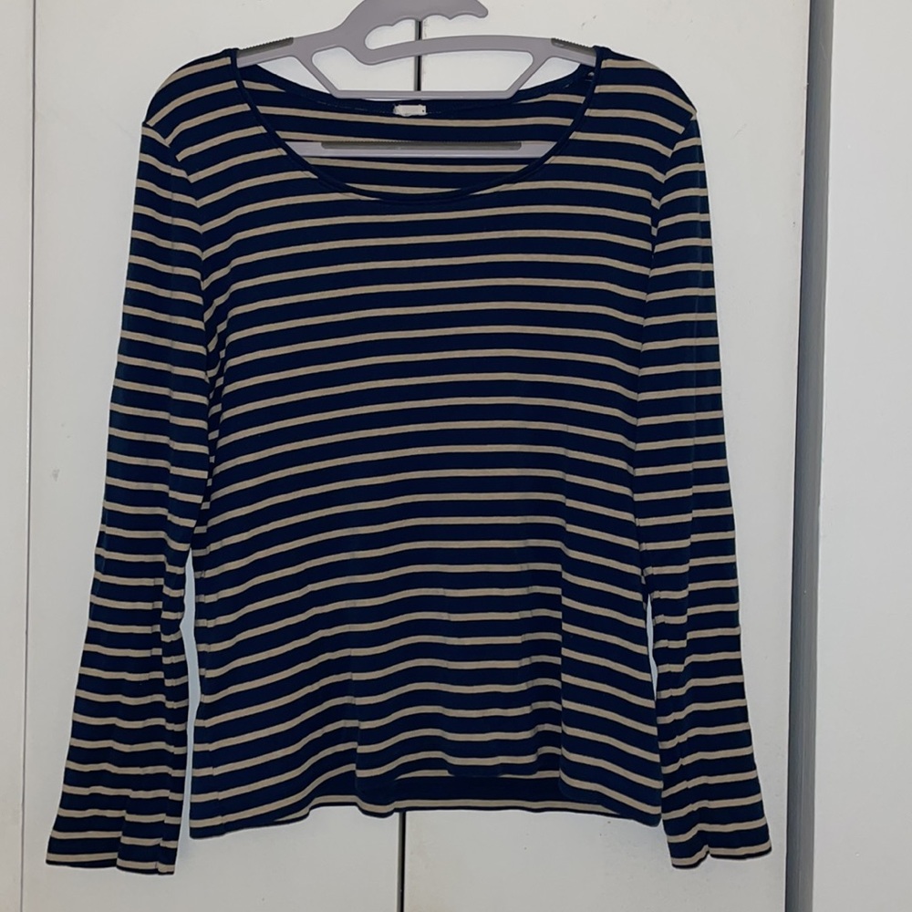 *FREE WITH PURCHASE* Vintage striped long sleeve tee - Picture 5 of 15